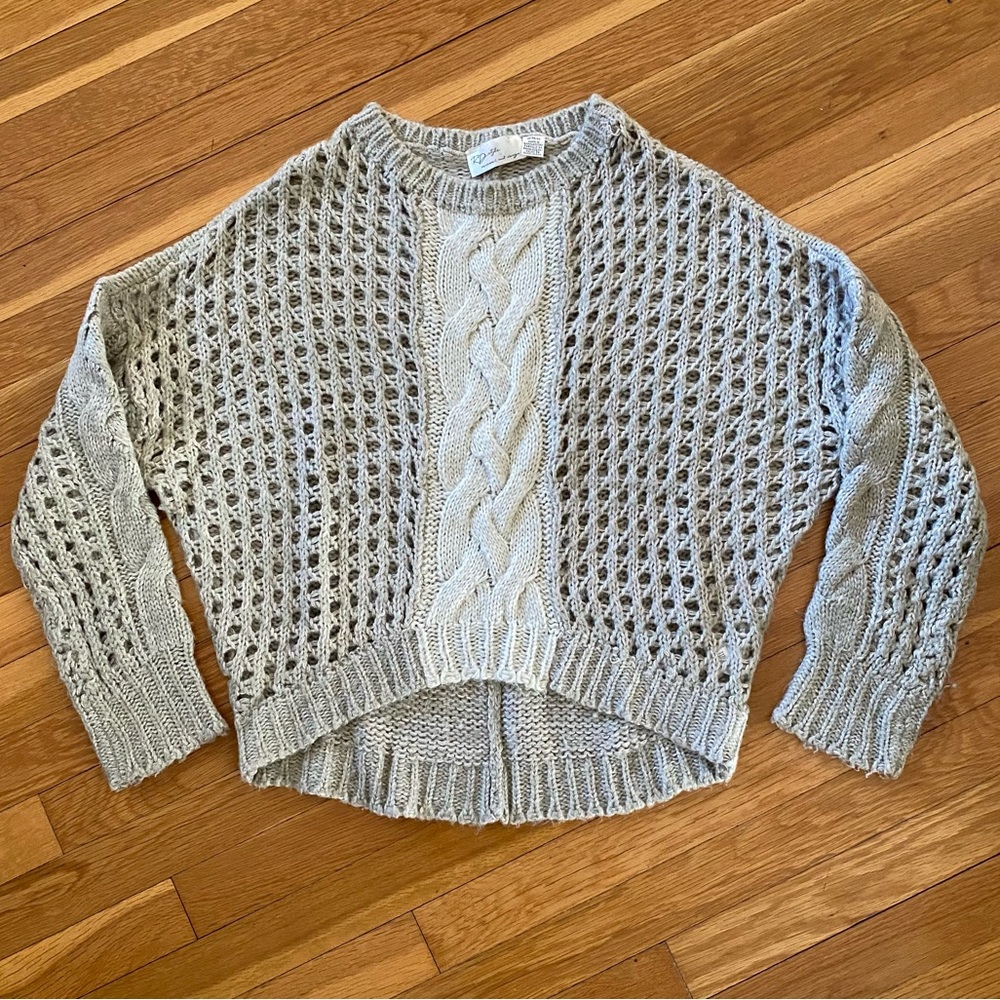 RD Style Knit Sweater, Cable-knit, extremely soft, woman’s size Medium